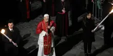 Via Crucis al Colosseo, Papa Leone XIV: &ldquo;Chi avvia guerra ne risponder&agrave; a Dio&rdquo;