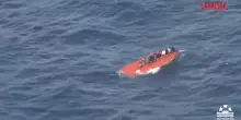 Migranti, naufragio nel Mediterraneo: le immagini diffuse da Sea Watch