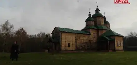 Ucraina, la Pasqua ortodossa celebrata durante un breve cessate il fuoco