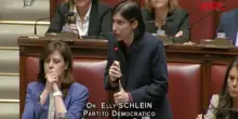Attacco di Trump a Meloni, Schlein: "Condanniamo laccaduto, nessuno pu&ograve; minacciare il nostro governo"