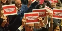 Dl Sicurezza, la protesta delle opposizioni al Senato