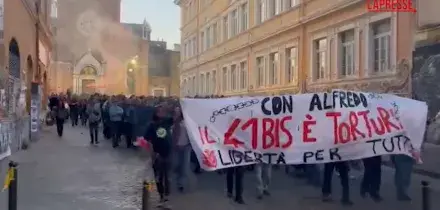 Roma, anarchici in corteo per Alfredo Cospito: &ldquo;41bis &egrave; tortura&rdquo;