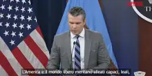 Iran, Hegseth: "I leader Ue la smettano con conferenze sciocche e salgano su una nave"