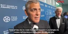 Clooney premiato ai Chaplin Award Honors cita suo padre: "Sfida chi ha pi&ugrave; potere di te e difendi chi ne ha meno"
