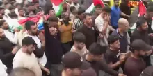 Cisgiordania, folla ai funerali di un palestinese ucciso a Nablus dallIdf