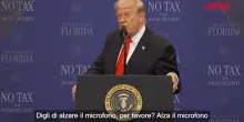 Usa, il volume del microfono &egrave; troppo basso: lira di Trump contro i tecnici