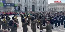 Stramilano 2026, la fanfara dei bersaglieri prima della partenza della non competitiva