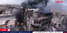 Iran, maxi incendio in un centro commerciale uccide 8 persone: imponente la colonna di fumo nero
