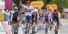 Giro d&rsquo;Italia 2026, prima tappa e maglia rosa per Magnier