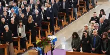 Beccalossi, ai funerali tanta Inter e tifosi vip: da Bergomi e Zanetti fino a Max Pezzali e Paolo Rossi &ndash; Le foto