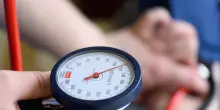 Ipertensione minaccia cardiovascolare, i numeri e le terapie innovative