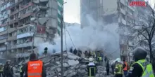 Ucraina, massiccio attacco di droni e missili russi su Kiev: le immagini dei soccorsi