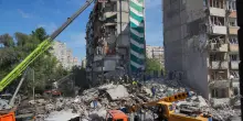 Ucraina, salgono a 24 i morti per raid russi su Kiev: fra loro 3 bambini