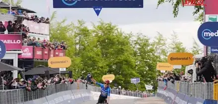 Giro dItalia: dominio Vingegaard, danese vince a Corno alle Scale