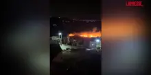 Cisgiordania, i coloni danno fuoco ai raccolti nel villaggio palestinese di Al-Mughayyir