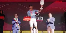 Giro d&rsquo;Italia 2026, Ganna vince cronometro Massa: Eulalio resta in maglia rosa