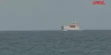 Flotilla, la nave israeliana con a bordo gli attivisti fermati entra nel porto di Ashdod
