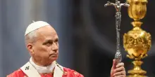 Papa Leone XIV, la prima enciclica ha al centro l&rsquo;intelligenza artificiale: &ldquo;Disarmarla per impedire dominio su umano&rdquo;