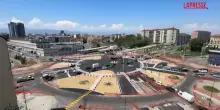 Torino, in piazza Baldissera accesi i nuovi semafori dopo mesi di lavori
