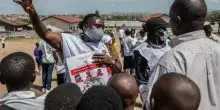 Ebola, un medico italiano rientra dal Congo: ha avuto contatti con malati