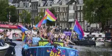 Ema al Pride di Amsterdam per una scienza sempre pi&ugrave; inclusiva