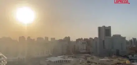 Iran, sirene suonano a Kuwait City dopo gli attacchi Usa contro siti militari iraniani