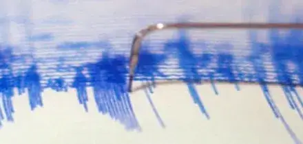 Terremoto in Calabria: magnitudo 6.1, epicentro in mare