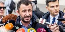 Pozzolo fuori strada col Suv nel Biellese: il deputato di Futuro Nazionale positivo all&rsquo;alcoltest