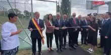 Tor Bella Monaca, nuovo campo da basket ma gli abitanti chiedono altro: "Qui solo parate poi rimaniamo soli"