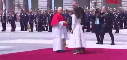 Papa Leone al Palazzo Reale di Madrid