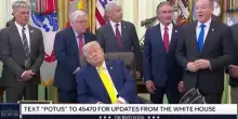 Trump si addormenta nello Studio Ovale, virale il video di &lsquo;Sleepy Don&rsquo;