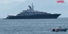Napoli, il super yacht Al Mirqab dell&rsquo;ex primo ministro del Qatar nel Golfo