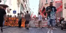 Napoli, blocco stradale dei disoccupati: "Soluzioni condivise per progetto DLD o saremo di nuovo in piazza"