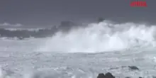 Nuova Zelanda sferzata dal maltempo: forti venti e mare in burrasca