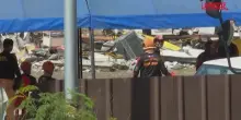 Terremoto nelle Filippine, i soccorritori scavano tra le macerie alla ricerca dei sopravvissuti