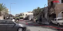 Iran, attacchi in Bahrein: macerie ed edifici in fiamme dopo lintercettazione dei missili