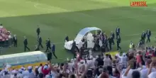 Papa Leone XIV allo stadio di Gran Canaria, ad attenderlo oltre 30mila persone