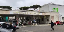 Bimbo morto dopo trapianto a Napoli, due medici del Monaldi interdetti per 12 e 7 mesi