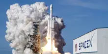 SpaceX debutta a Wall Street, Ipo da record: il prezzo delle azioni della societ&agrave; di Elon Musk