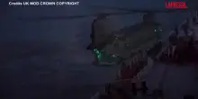 Regno Unito sequestra petroliera russa nel Canale della Manica: il video del blitz