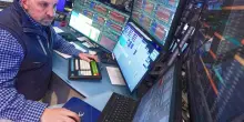 Accordo Usa-Iran: Borse in festa, gi&ugrave; il petrolio