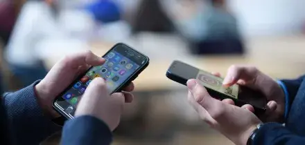 Social media, Codacons su divieto per under 16: &ldquo;Italia segua l&rsquo;esempio del Regno Unito&rdquo;