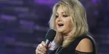 Bonnie Tyler, la cantante non &egrave; pi&ugrave; in coma ma &egrave; ancora in condizioni molto gravi