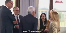 G7, Meloni ai leader presenti al vertice: "Ho smesso di fumare un mese fa"