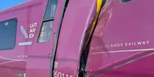 Londra, scontro tra due treni: morto un macchinista