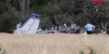Francia, uno dei fondatori di Ubisoft muore in incidente aereo: le immagini dal luogo dello schianto