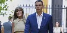 Spagna, la moglie del premier Pedro Sanchez rinviata a giudizio