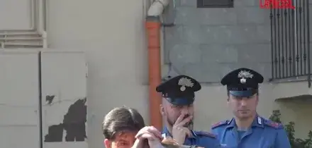 Napoli, 21enne ucciso a colpi di pistola: il dolore di parenti e amici