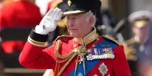 Re Carlo vivr&agrave; a Clarence House: perch&eacute; i reali lasciano Buckingham Palace