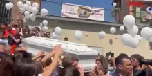 A Napoli lultimo saluto a Lorenzo Spasiano, ucciso davanti a casa